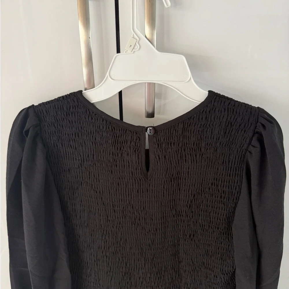 Molly Bracken Black Textured Dress - Picture 4 of 9